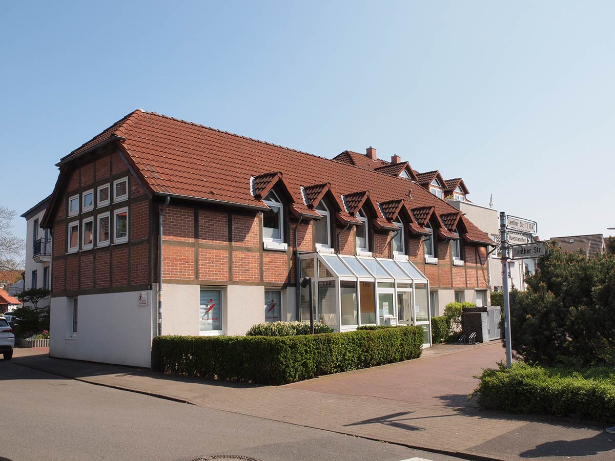 Gebäude Lenther straße Physio-Nova Badenstedt | Praxis für Physiotherapie in Hannover